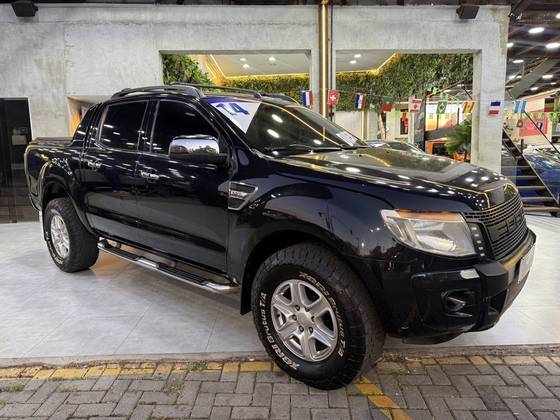 FORD RANGER 3.2 LIMITED PLUS 4X4 CD 20V DIESEL 4P AUTOMÁTICO FORD RANGER 3.2 LIMITED PLUS 4X4 CD 20V DIESEL 4P AUTOMÁTICO